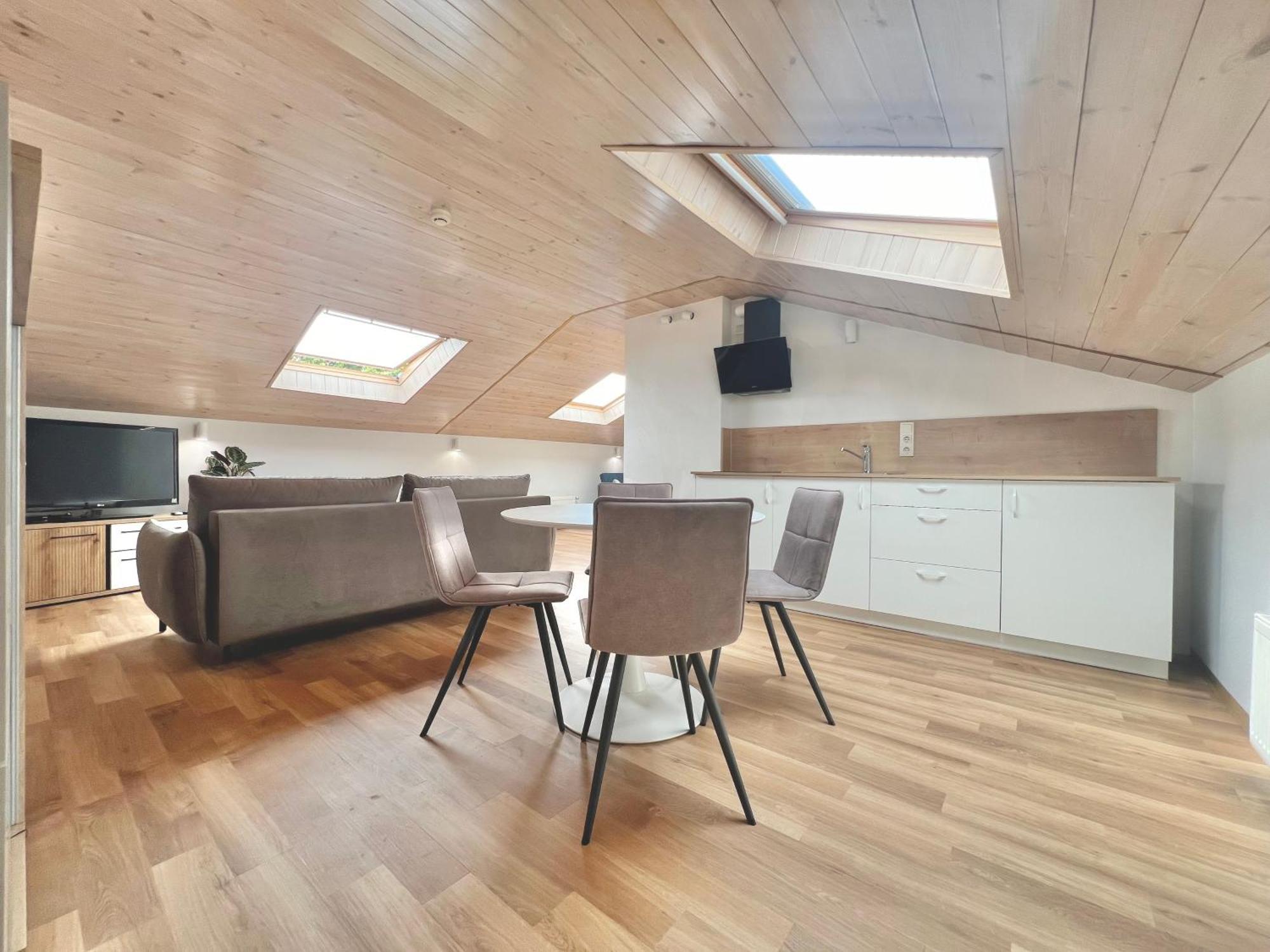 Exclusive Oldnew Apartments In City Center Panevėžys Exteriör bild